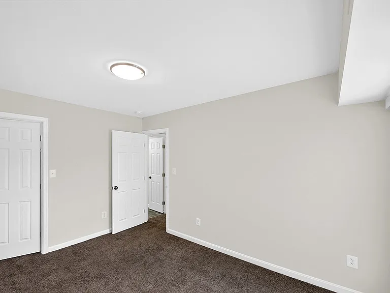 Large Bedrooms