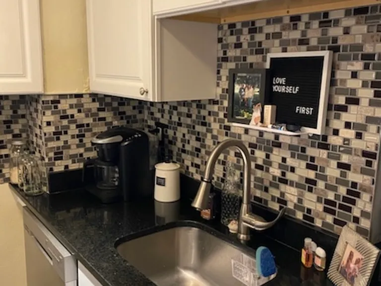 114 S Negley Ave #5 — Photo 8