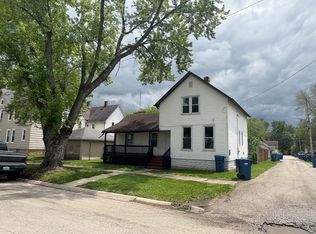 340 W Bourbonnais St, Kankakee, IL 60901