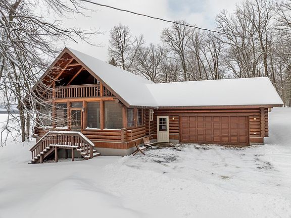 2nd image of 40105 Hunters Rd