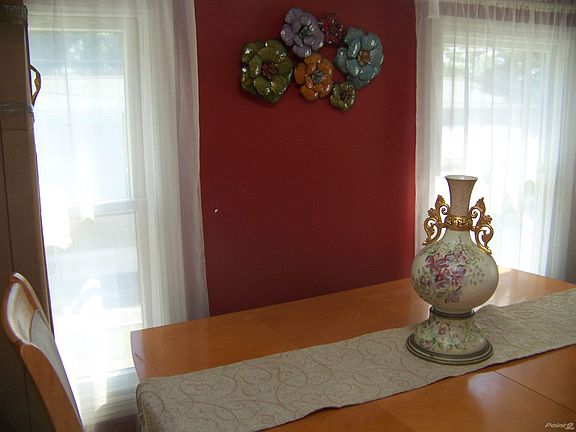 Separate Dining Room!