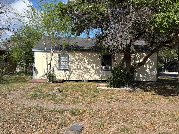 142 Fannin St, Corpus Christi, TX 78415