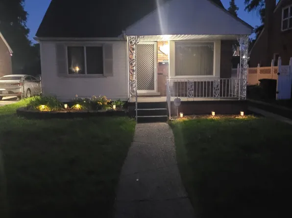 19420 Huntington Rd, Detroit, MI 48219
