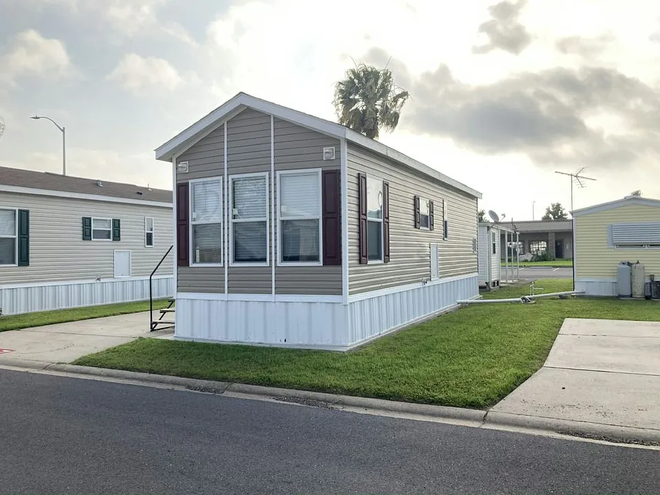 1501 S Airport Dr #267