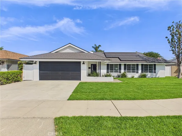 1547 E San Alto Pl, Orange, CA 92865
