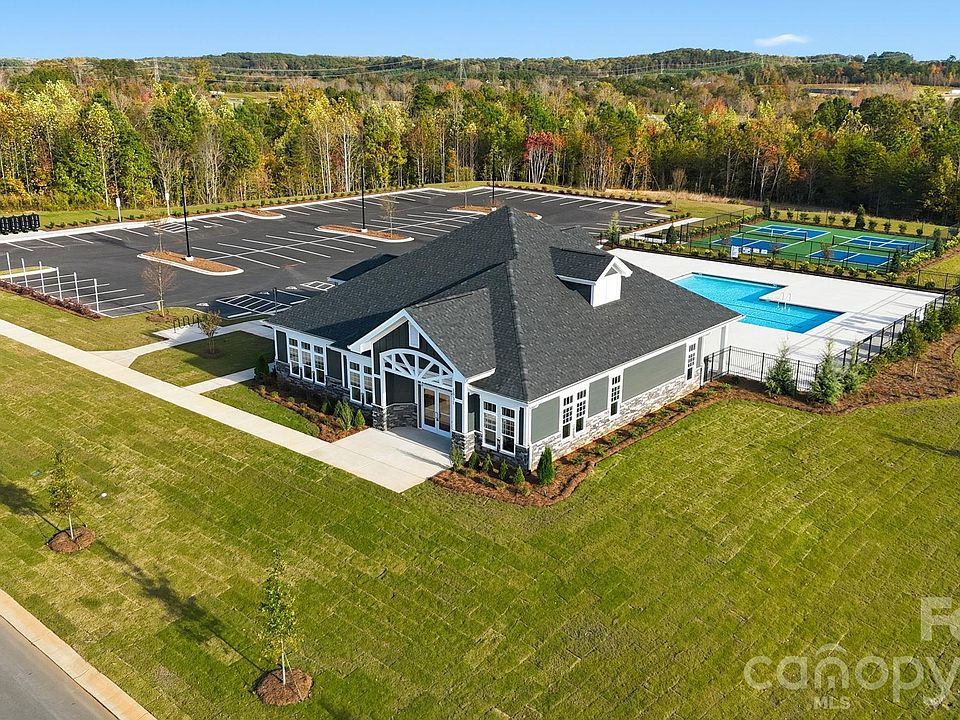 1st image of 9127 Fairlee Rd