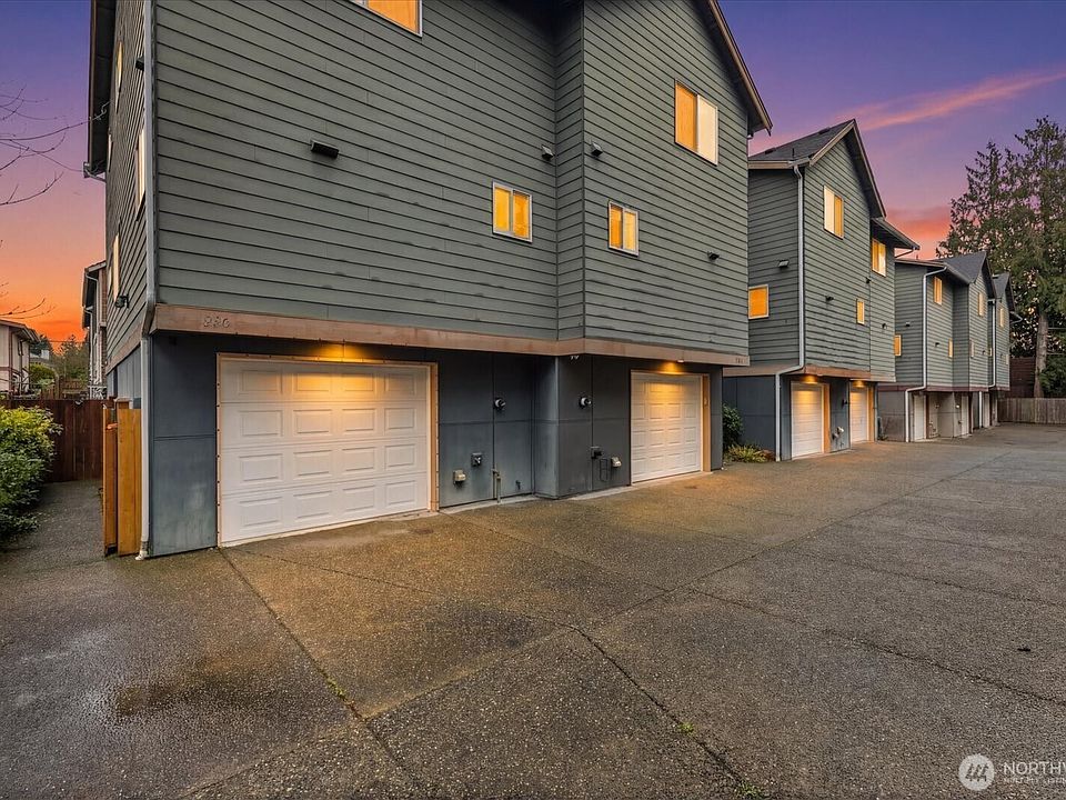 1st image of 930 N 96th Street