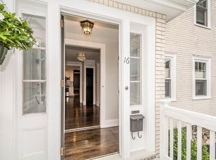 16 Crystal St, Wakefield, MA 01880