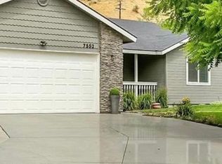 7552 W Devonwood Dr, Boise, ID 83714
