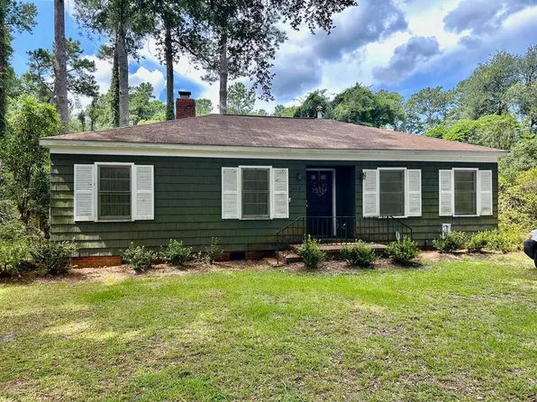 406 Maplewood Dr, Walterboro, SC 29488
