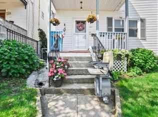 82 Cedar St, Everett, MA 02149