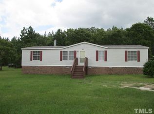 110 Gibbs Rd, Lillington, NC 27546