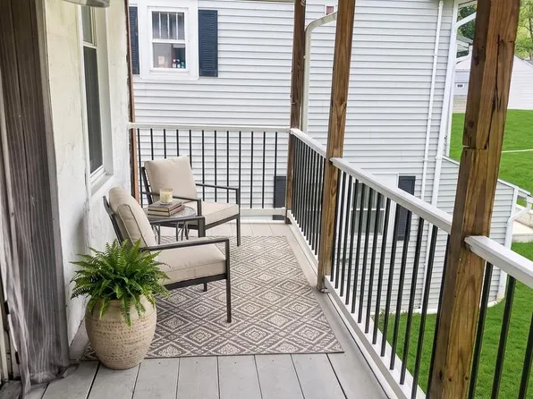 1241 E Grand Ave, Tower City, PA 17980
