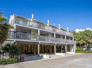 2700 Gulf Blvd APT 4, Indian Rocks Beach, FL 33785