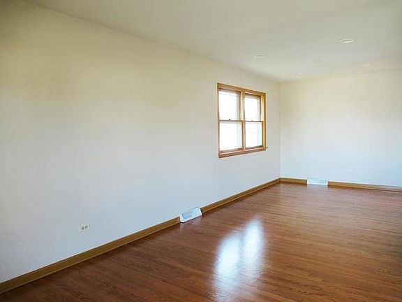 2nd image of 757 E 170th Pl