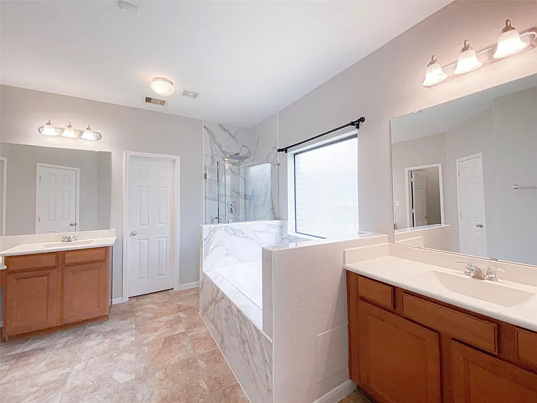 6227 Carnaby Ln — Photo 15