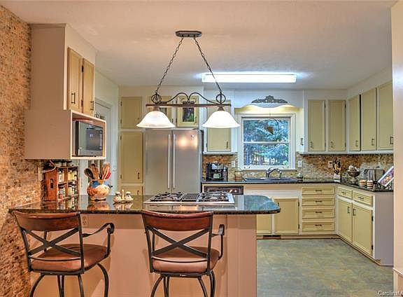 4th image of 45 Sevier Dr