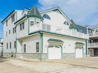 119 80th St #E, Sea Isle City, NJ 08243