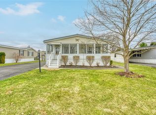 1015 Volkman Dr, Victor, NY 14564