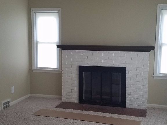 2nd image of 17127 Greenlawn St