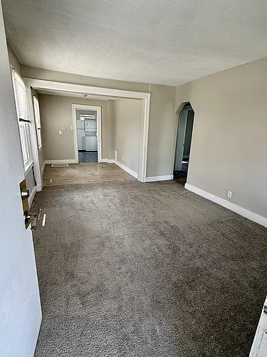 18730 Meier St Photo 1