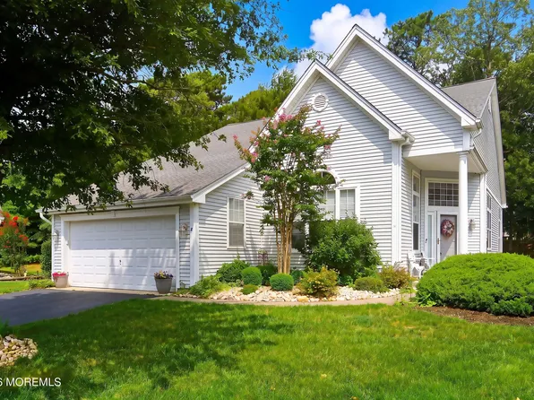 9 Forest Lake Court, Barnegat, NJ 08005