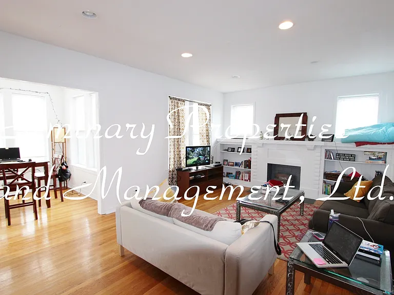 3455 N Bosworth Ave #1 — Photo 2