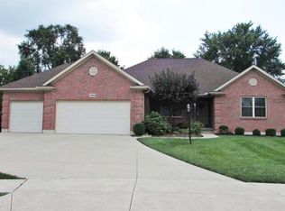 1880 Pheasant Point Ct, Troy, OH 45373