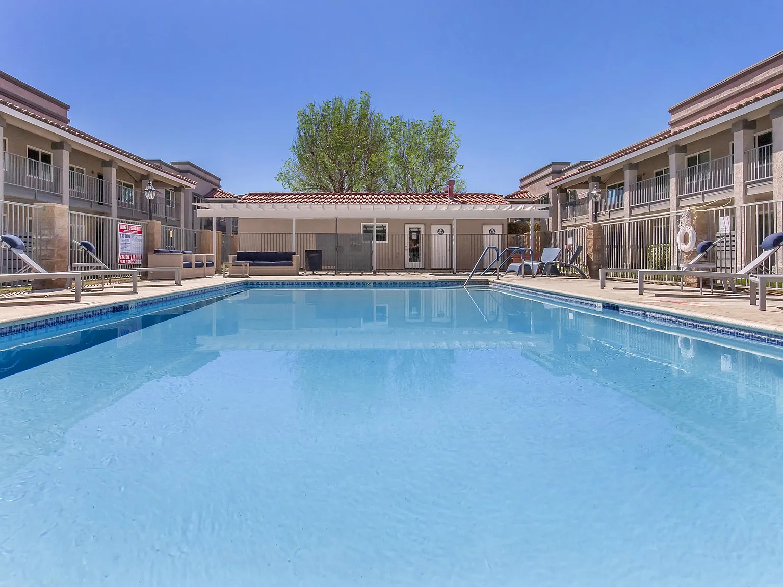 Hidden Falls Apartments — Photo 4