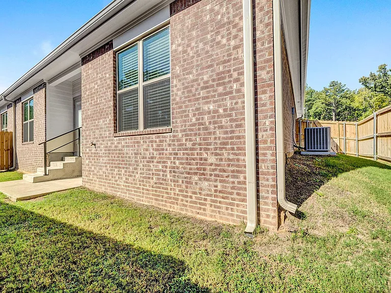 Eagles Crest Townhomes - ASK ABOUT OUR SPRING MOVE -IN SPECIAL TODAY! — Photo 6