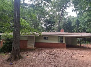 3061 S Sweetwater Rd, Lithia Springs, GA 30122