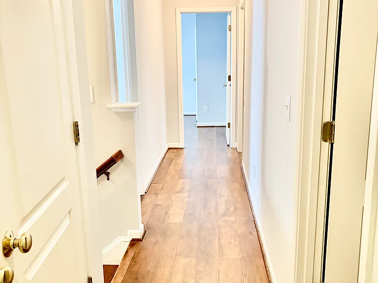 3935 Blairwood St — Photo 11