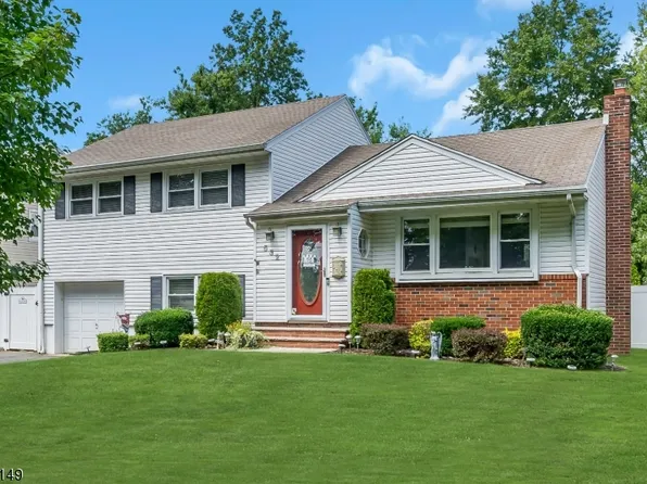 532 Fairway Dr, Union Twp., NJ 07083