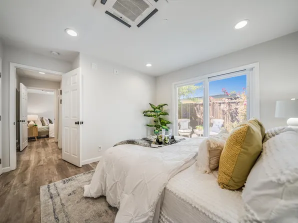 717 Ellsworth Pl, Palo Alto, CA 94306