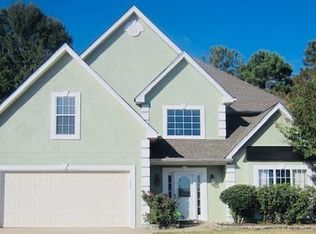 165 Horseshoe Bnd, Riverdale, GA 30274