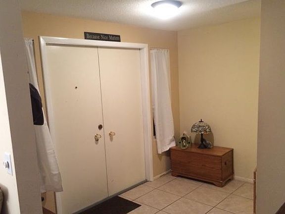 4th image of 110 Algiers Dr