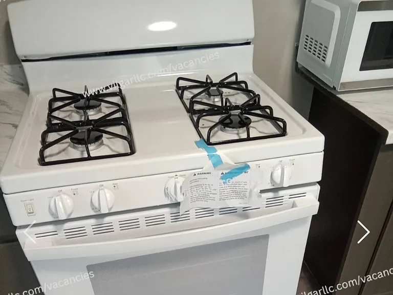 1712 Carolina St — Photo 7