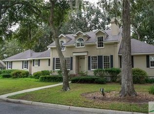 1 Cricket Ct, Savannah, GA 31411