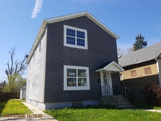 537 W 103rd St photo 1
