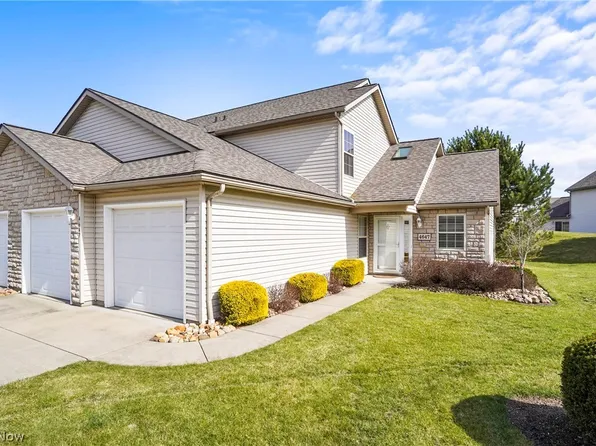 4647 Creekside Dr, Kent, OH 44240