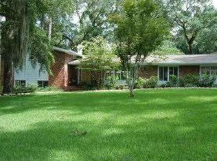 911 Ivanhoe Rd, Tallahassee, FL 32312