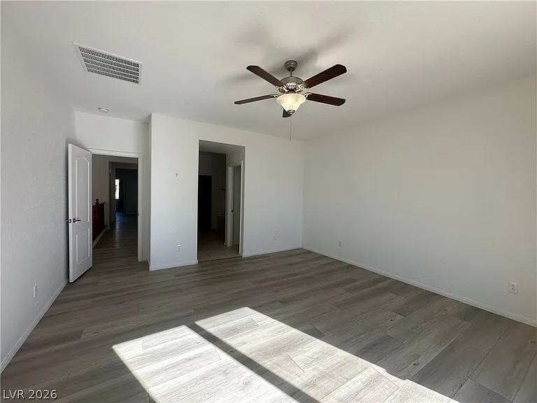 9325 Goldenbush Ct — Photo 18