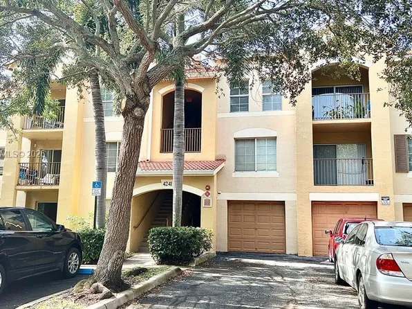 4241 San Marino Blvd APT 108, West Palm Beach, FL 33409