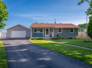 1465 Chesterton Sq S, Columbus, OH 43229