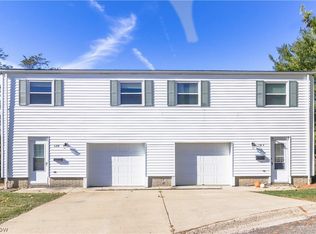 128 Orchard Dr #A & B, Saint Clairsville, OH