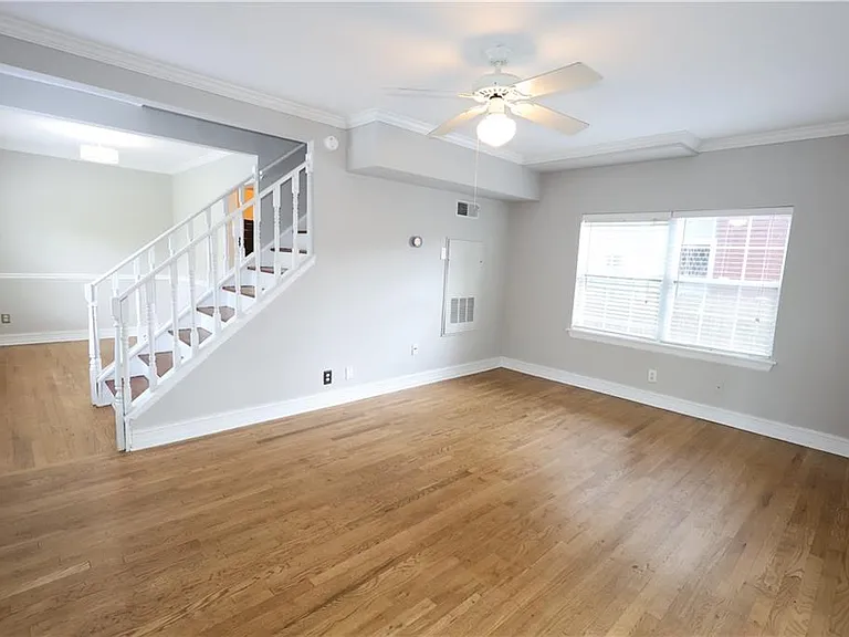 285 Oxford Pl NE #1 — Photo 9