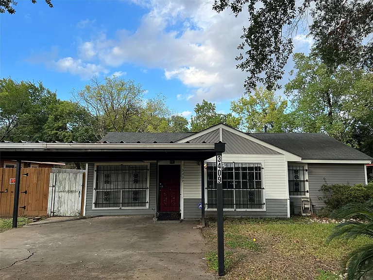 3409 Bacon St — Photo 2