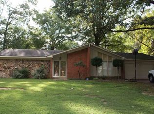 1579 McHenry Cv, Germantown, TN 38138