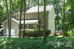 40 NEWPORT - front view