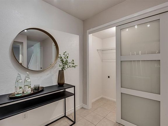 4th image of 7640 W Greenway Blvd APT 6N